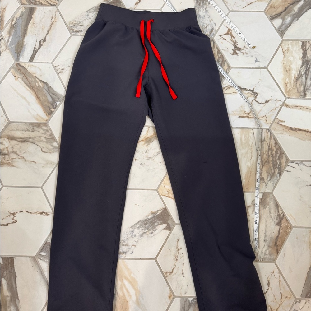 Women’s Fig Scrub Pants